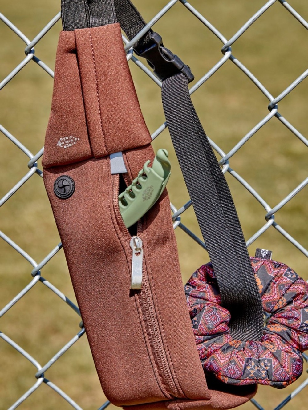 NWT! FREE PEOPLE! The Runner Belt Bag in Toffee M/L! Daily/Travel/Exercise belt!